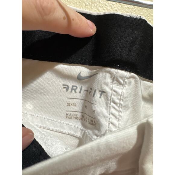 Nike Men’s White Golf Pants 31x32 medium - Picture 2 of 4
